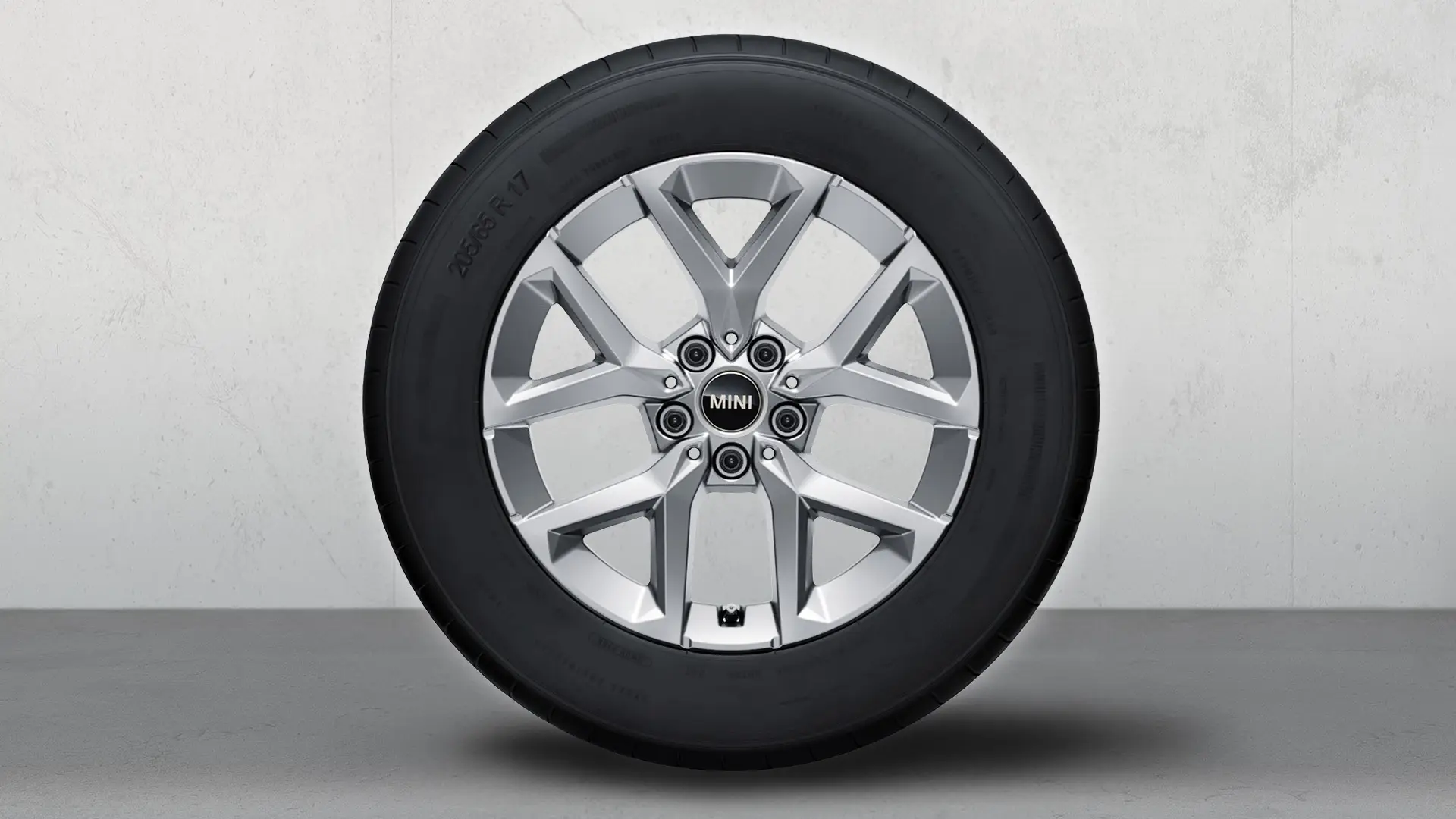 17'' диски Y-Spoke 896 в цвете Refined Silver