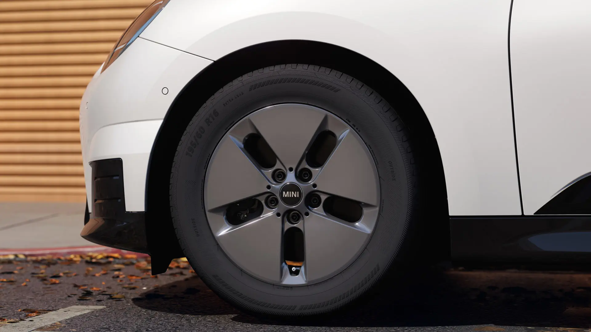 Колеса и шины MINI — шинный сервис