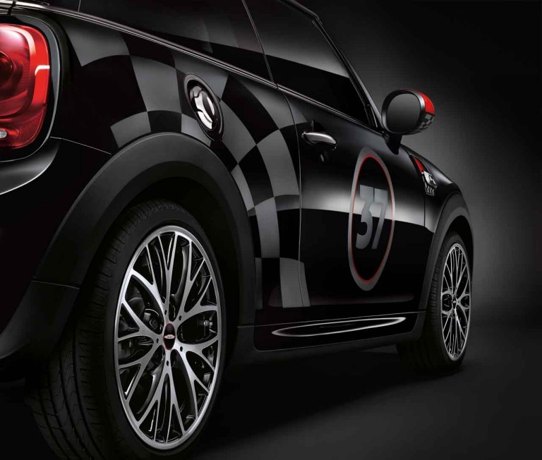 MINI tyres reduced rolling resistance