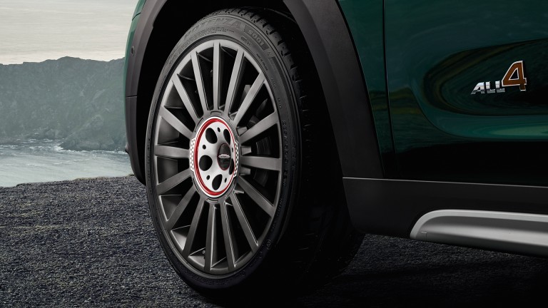 MINI tyres reduced rolling resistance