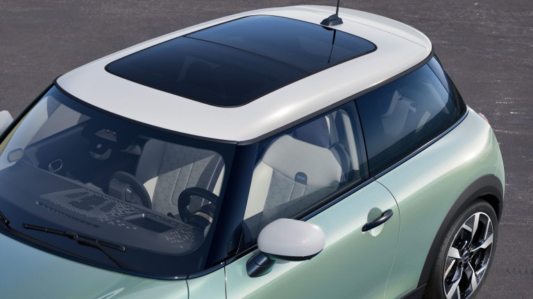MINI Cooper 3-дверный – экстерьер: галерея – панорамная крыша