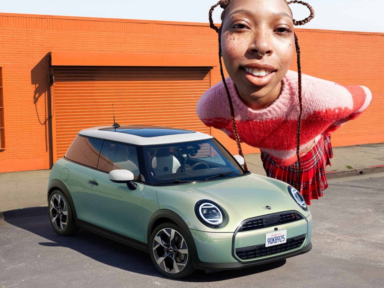 MINI Cooper 3-дверный – Финансовые услуги – Кредит с остаточным платежом – Изображение