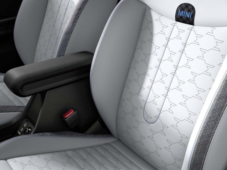 MINI Cooper 3-дверный – интерьер – сиденья