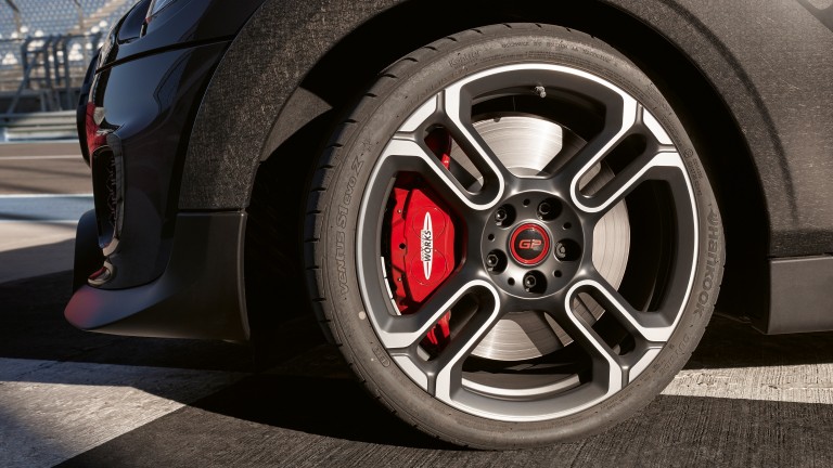 MINI John Cooper Works GP – колеса – 18" 