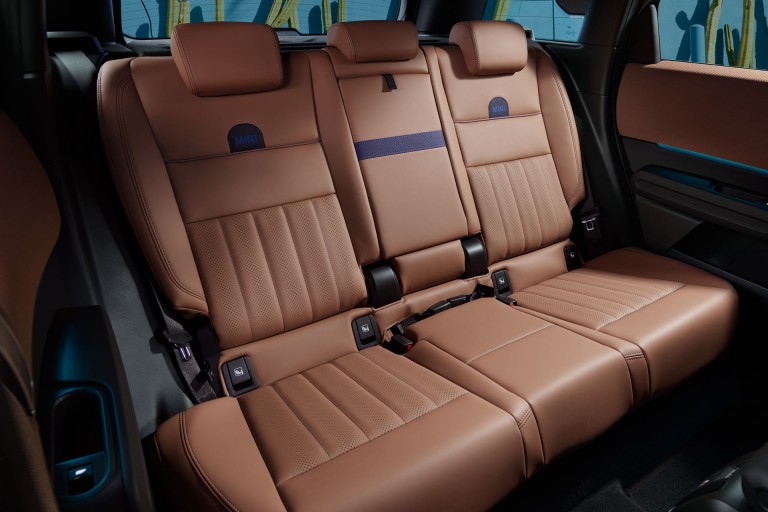 Mini Countryman – пространство и универсальность – складывающиеся сиденья